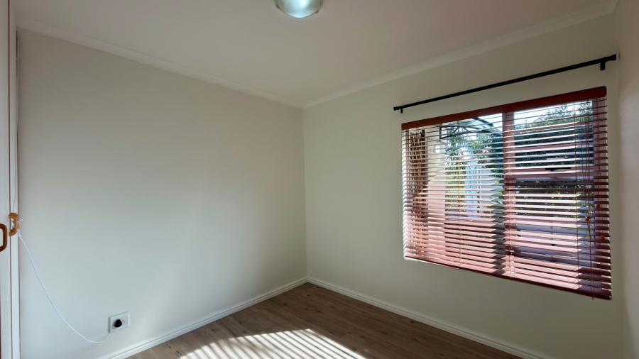 3 Bedroom Property for Sale in Olive Grove Western Cape